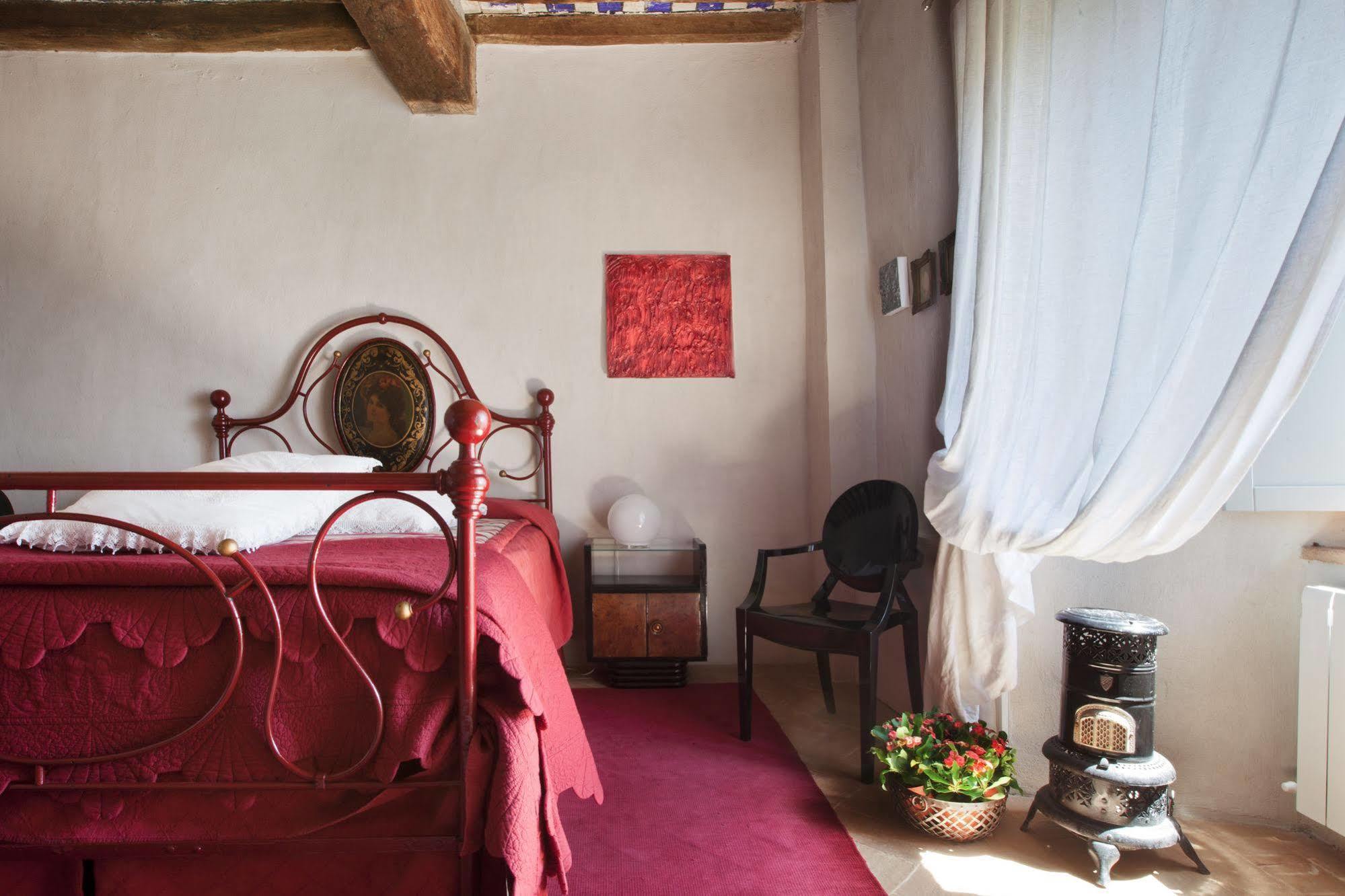 Torre Almonte Aparthotel Todi Bagian luar foto